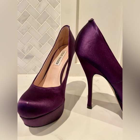 LAST CHANCE! Steve Madden Sky High Purple Platforms - Picture 3 of 11